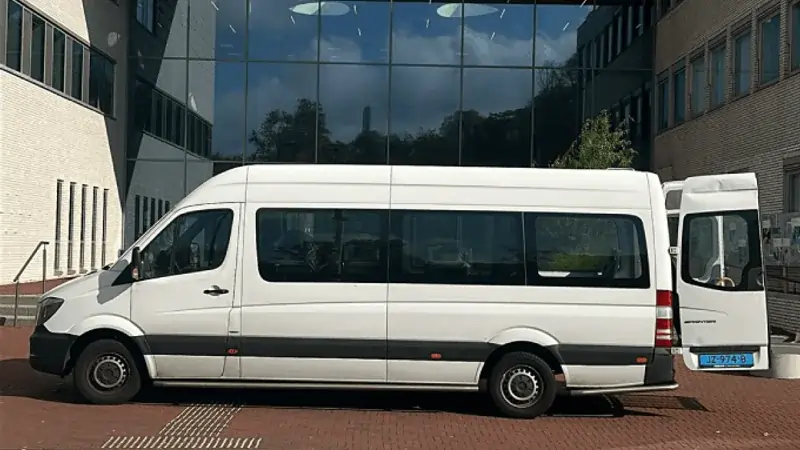 Rolstoelbus voor vervoer vanuit 's-Hertogenbosch